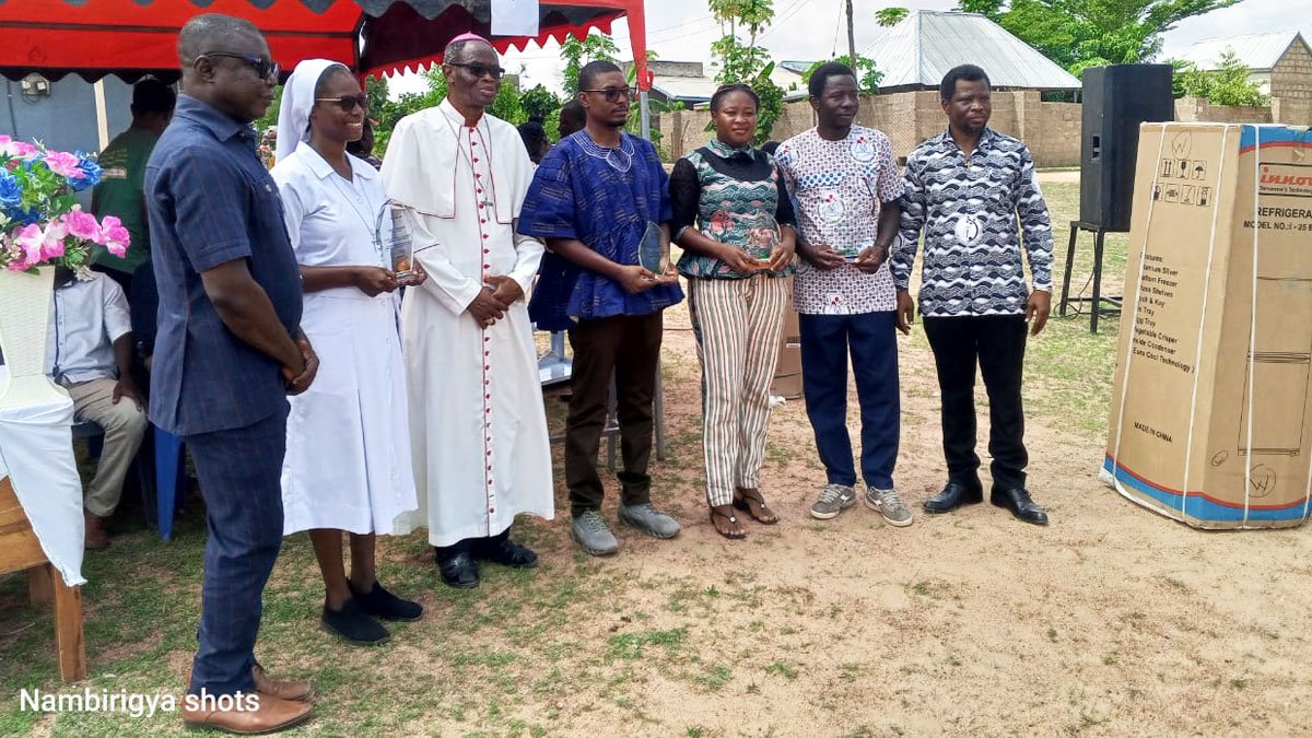 Bishop-Agyenta-and-Some-Awardees