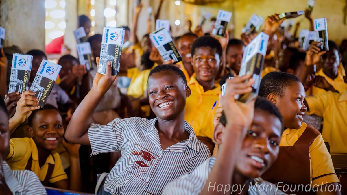 Some of the recipients of Happy Man Foundation's donation.