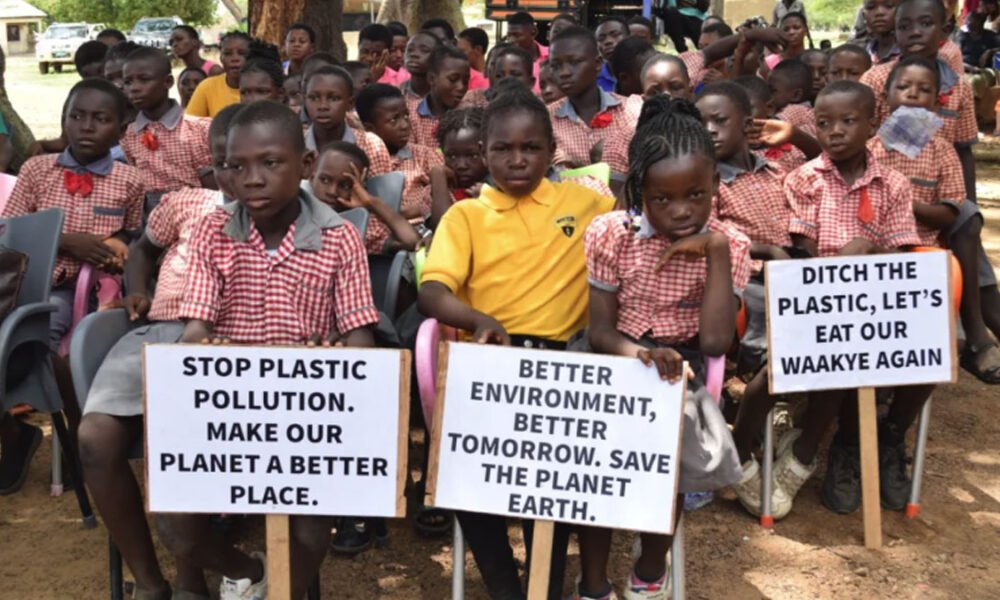 World-Environment-Day-Street-campaign-in-Sherigu
